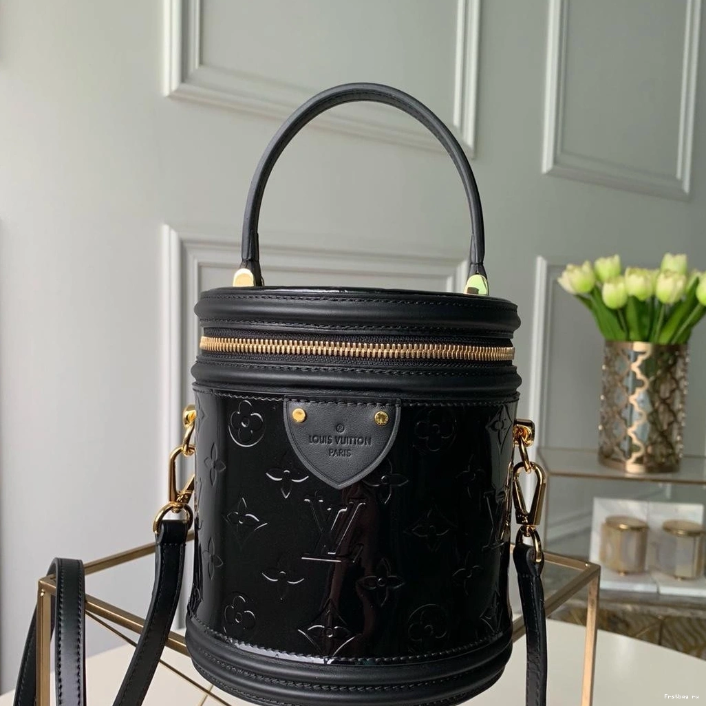 First bag ru LOUIS VUITTON CANNES 0809
